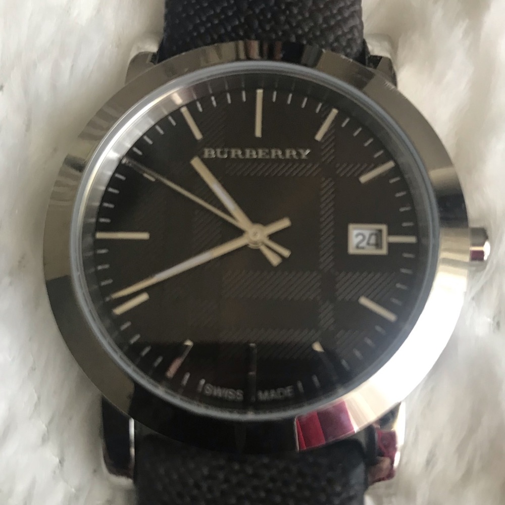 BURBERRY •SOLD•SOLD•